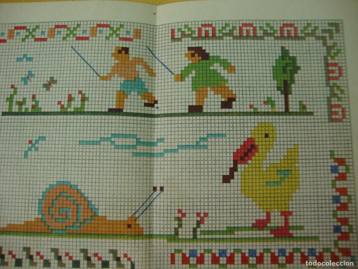 Segunda mano: peque&ntilde;o album punto de cruz - Foto 5