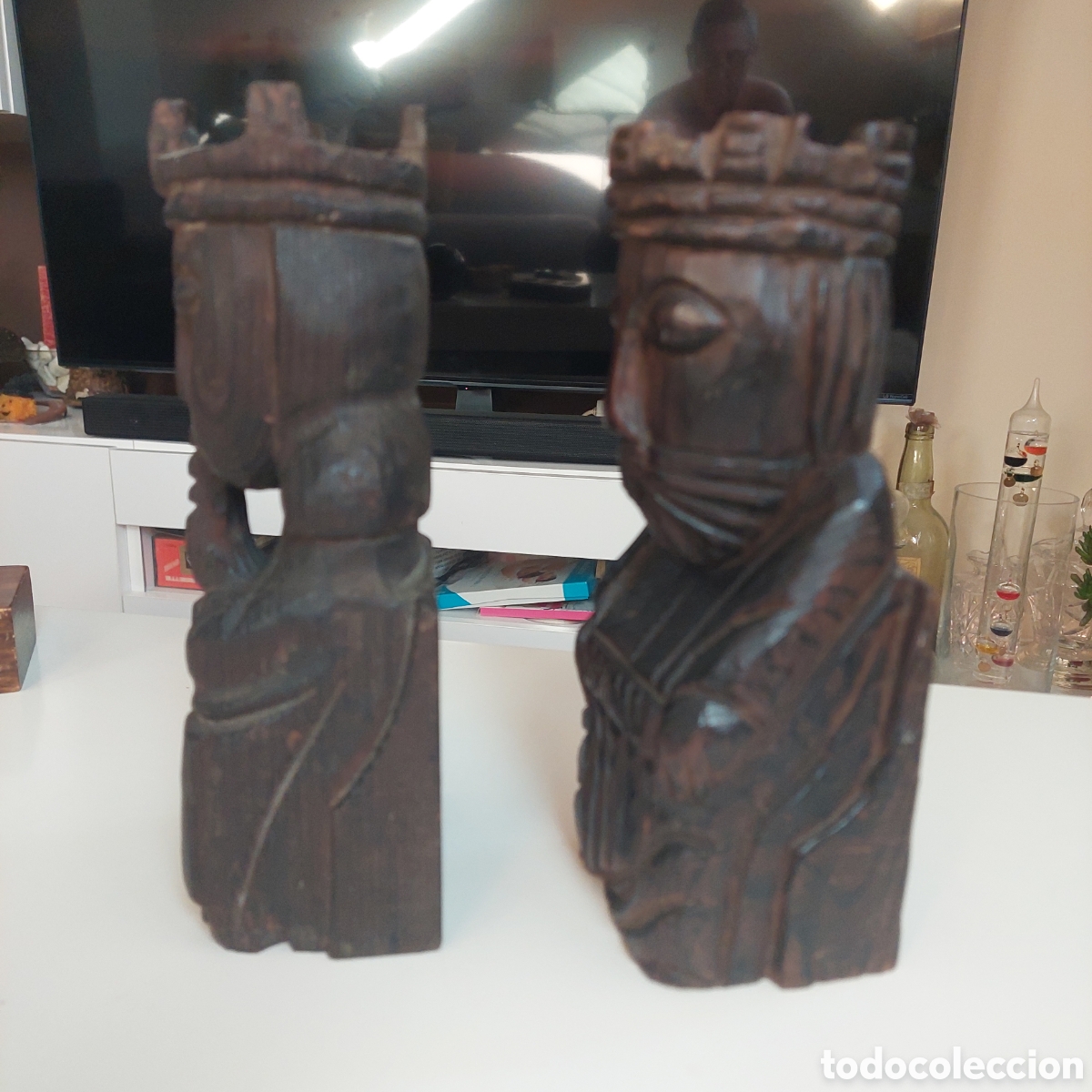 Segunda mano: Sujeta libros talla madera. - Foto 2
