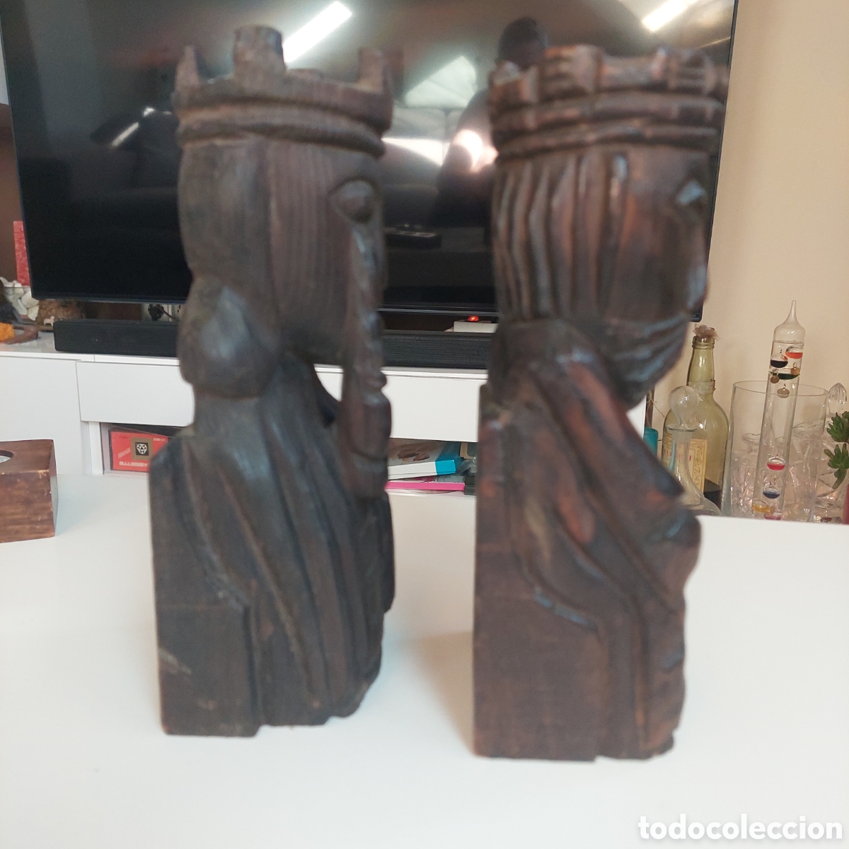 Segunda mano: Sujeta libros talla madera. - Foto 4