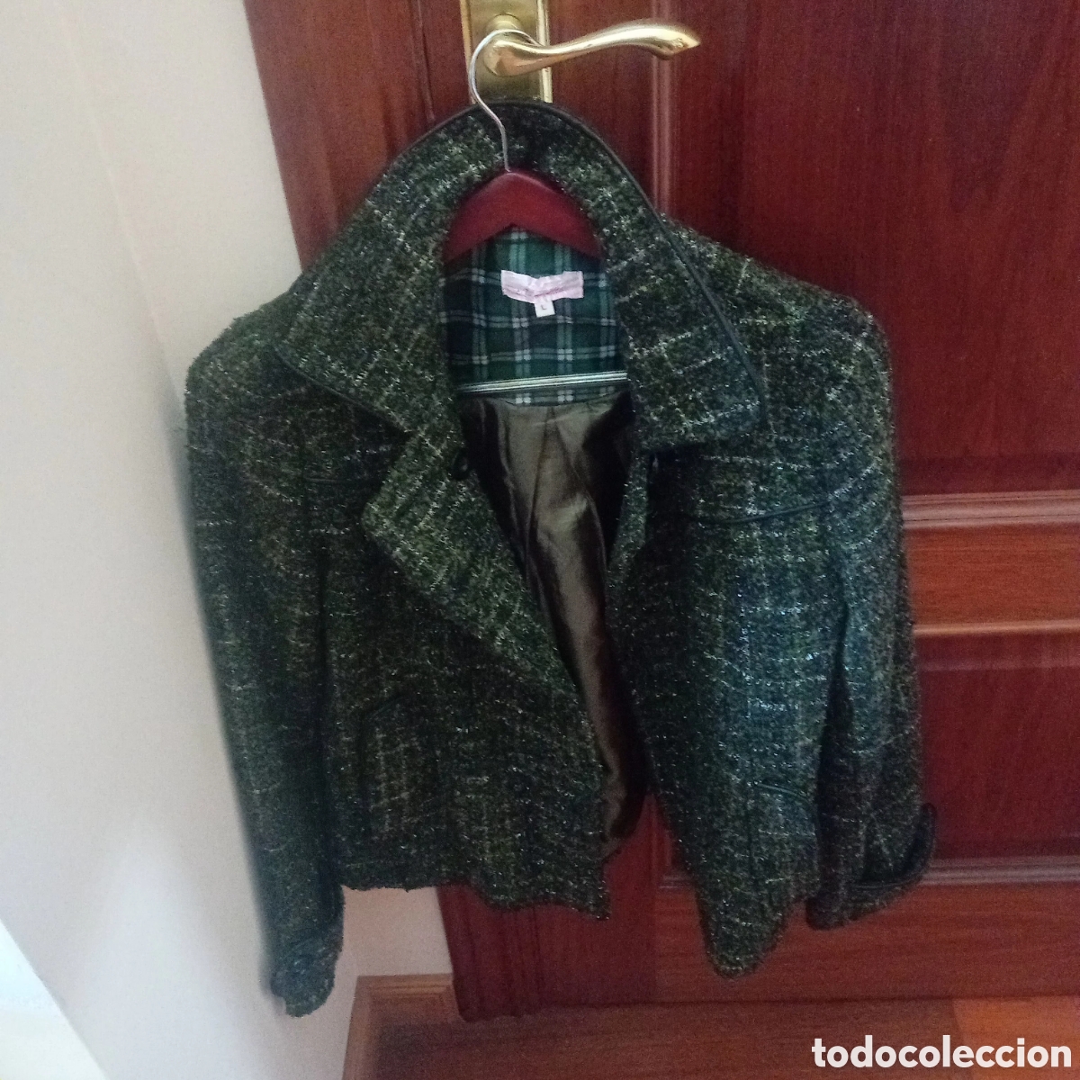 Segunda mano: Preciosa chaqueta verde - Foto 1