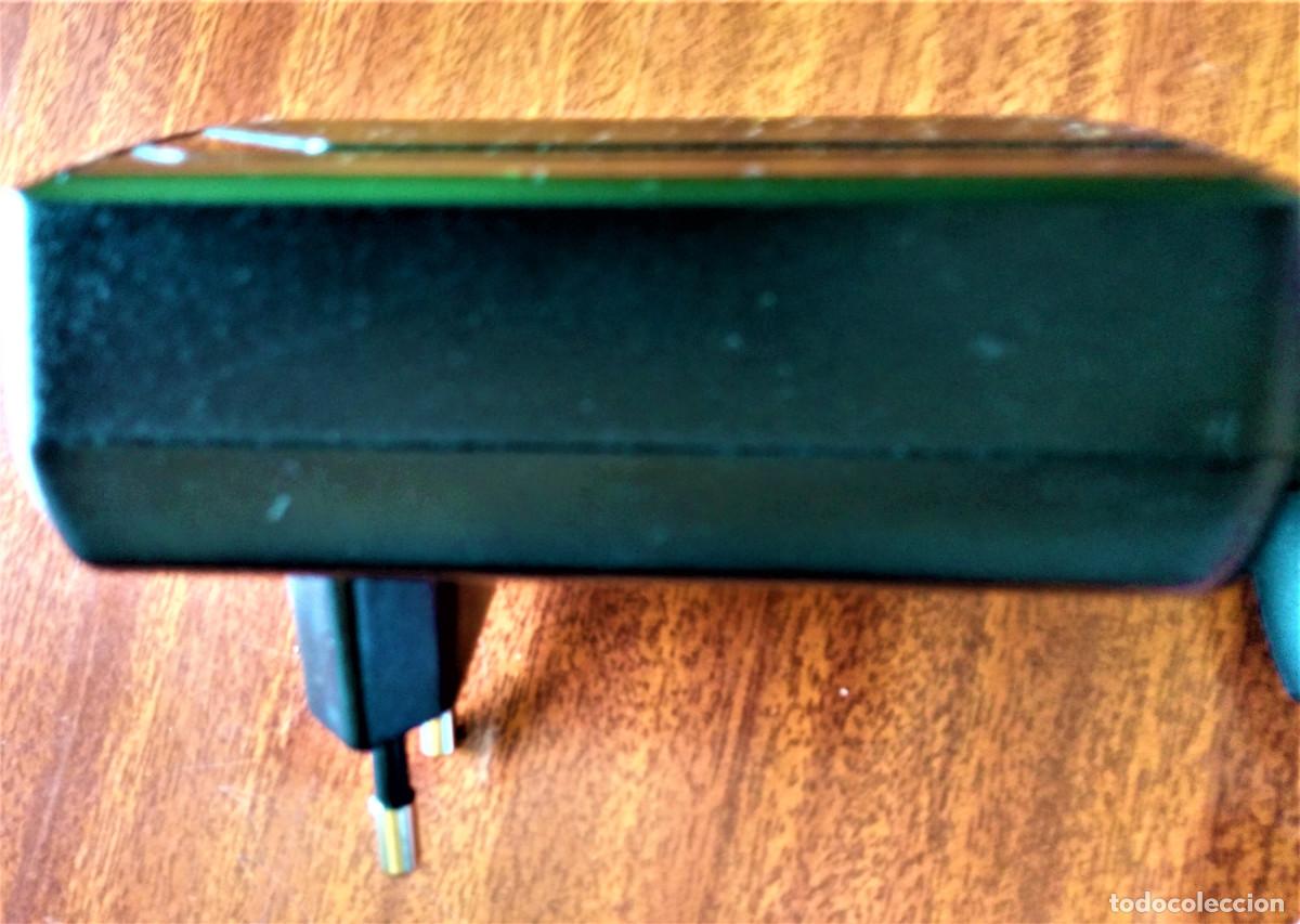 Segunda mano: CARGADOR MODELO: RDA024120020-AA0020-AA - Foto 2