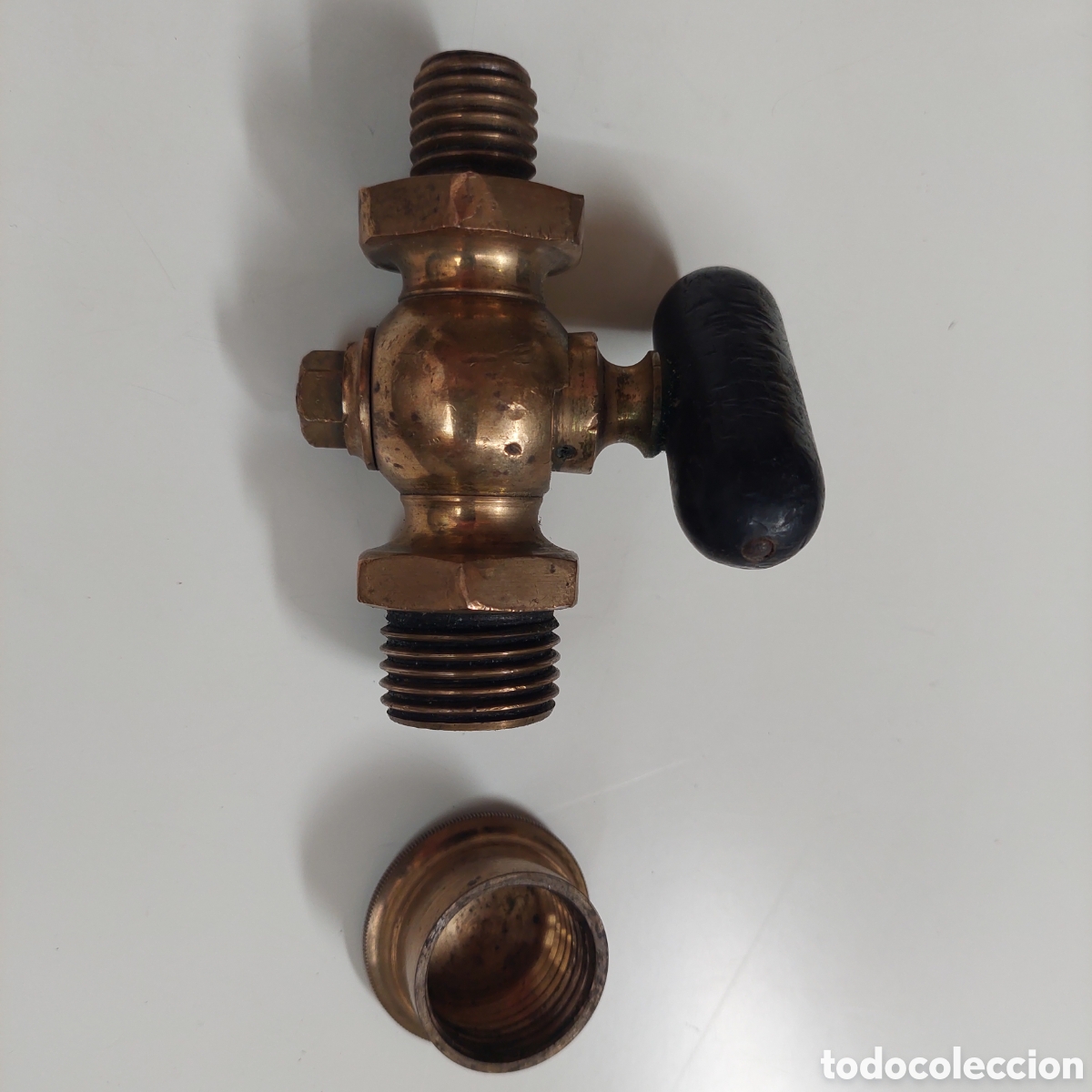 Segunda mano: Llave de paso bronce antig - Foto 3