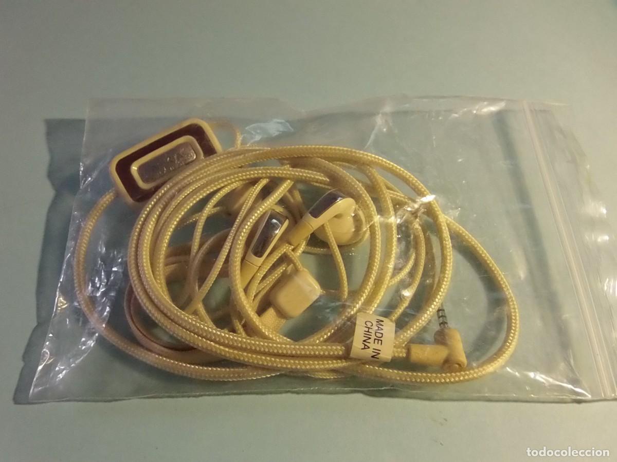 Segunda mano: AURICULARES NOKIA DE CORDON BEIGE. - Foto 1
