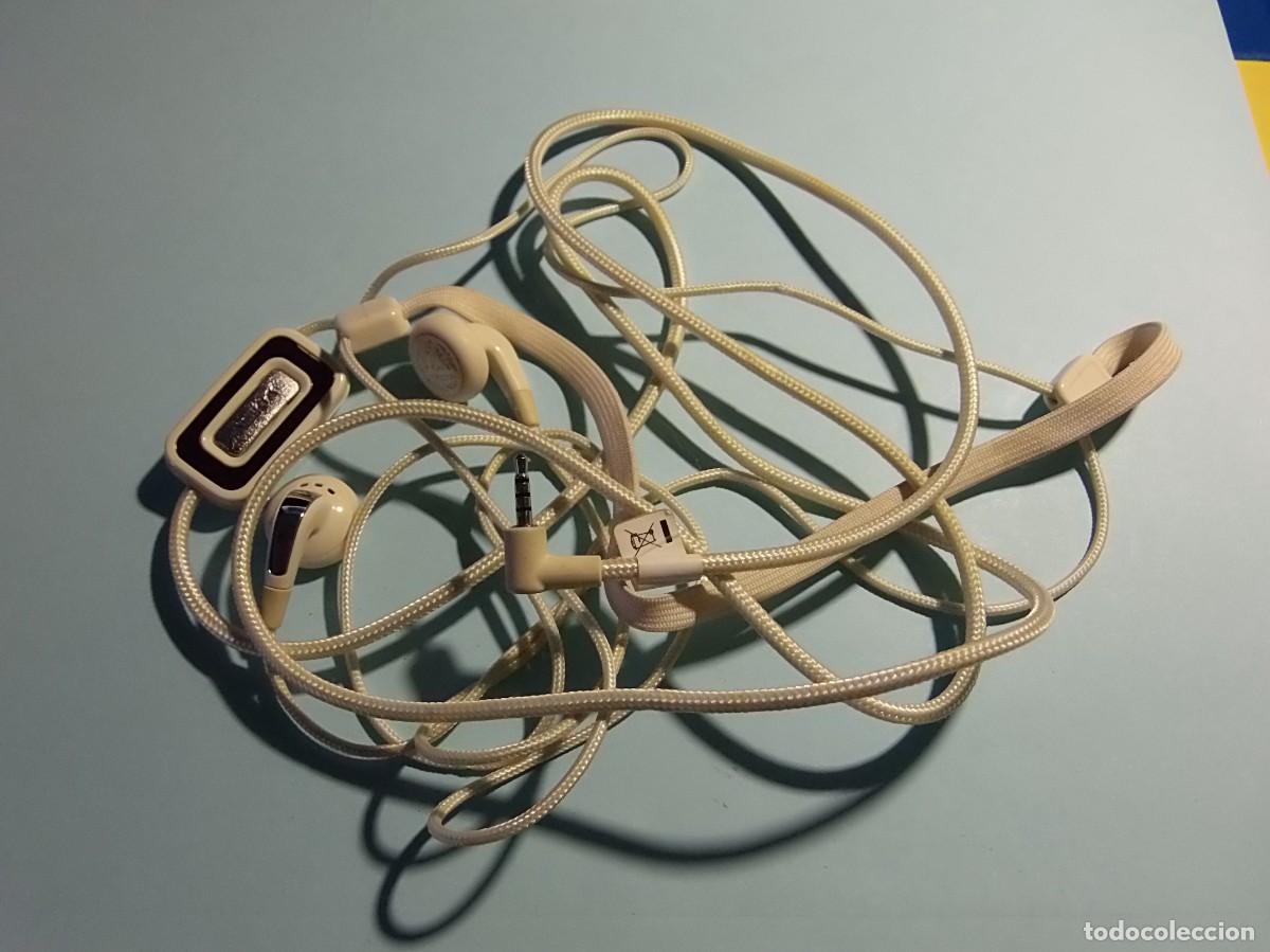 Segunda mano: AURICULARES NOKIA DE CORDON BEIGE. - Foto 2