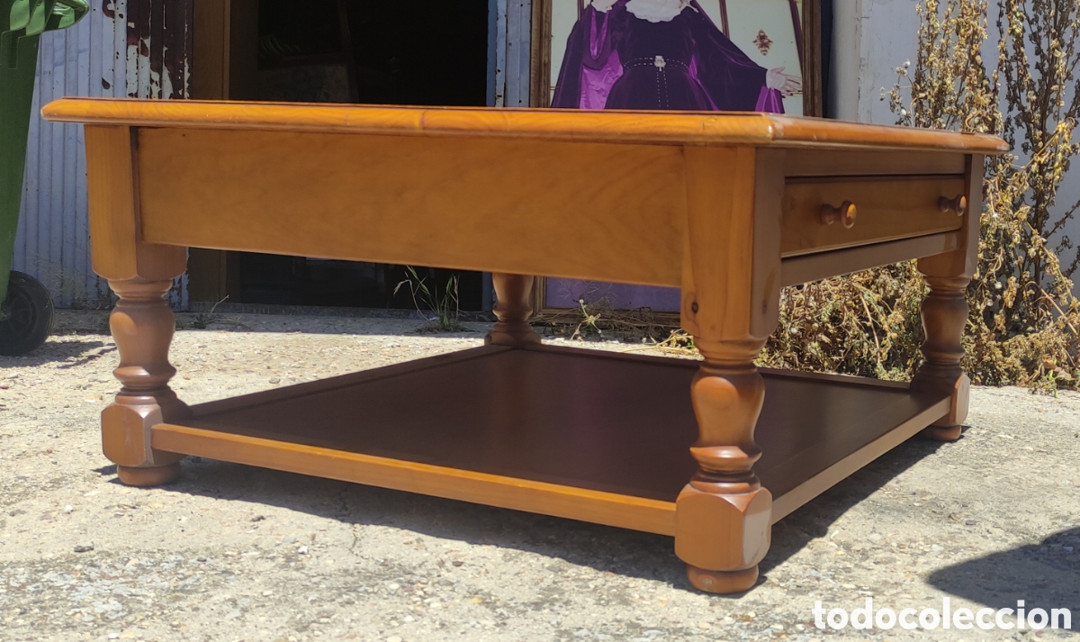 Segunda mano: Mesa de centro en madera maciza - Foto 2