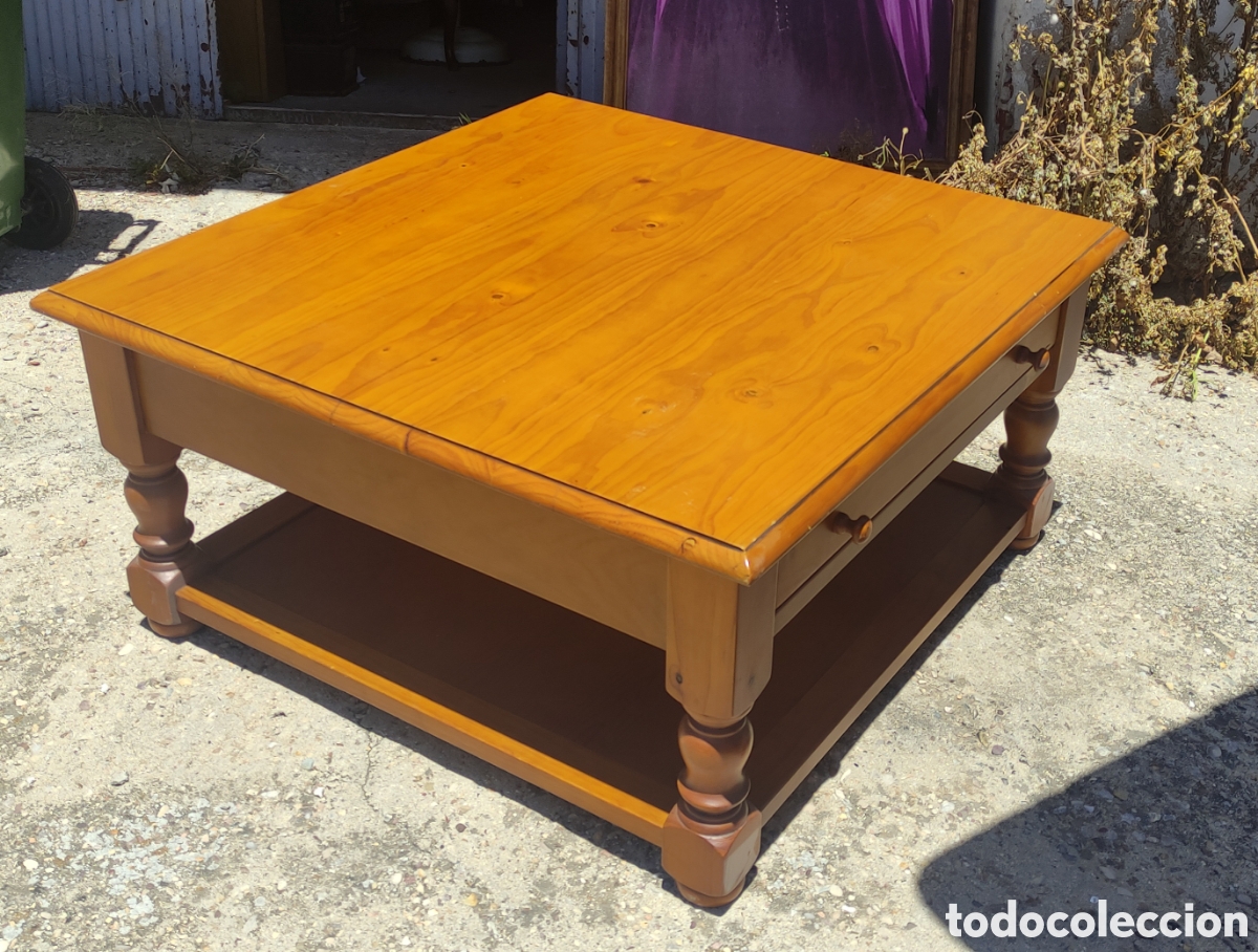 Segunda mano: Mesa de centro en madera maciza - Foto 1
