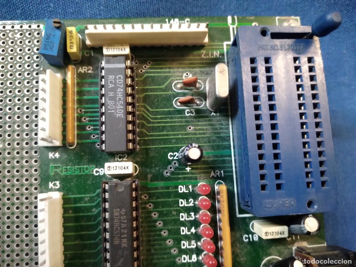 Segunda mano: ANTIGUA PLACA KIT MARCA RESISTOR 24103.01 - Foto 2