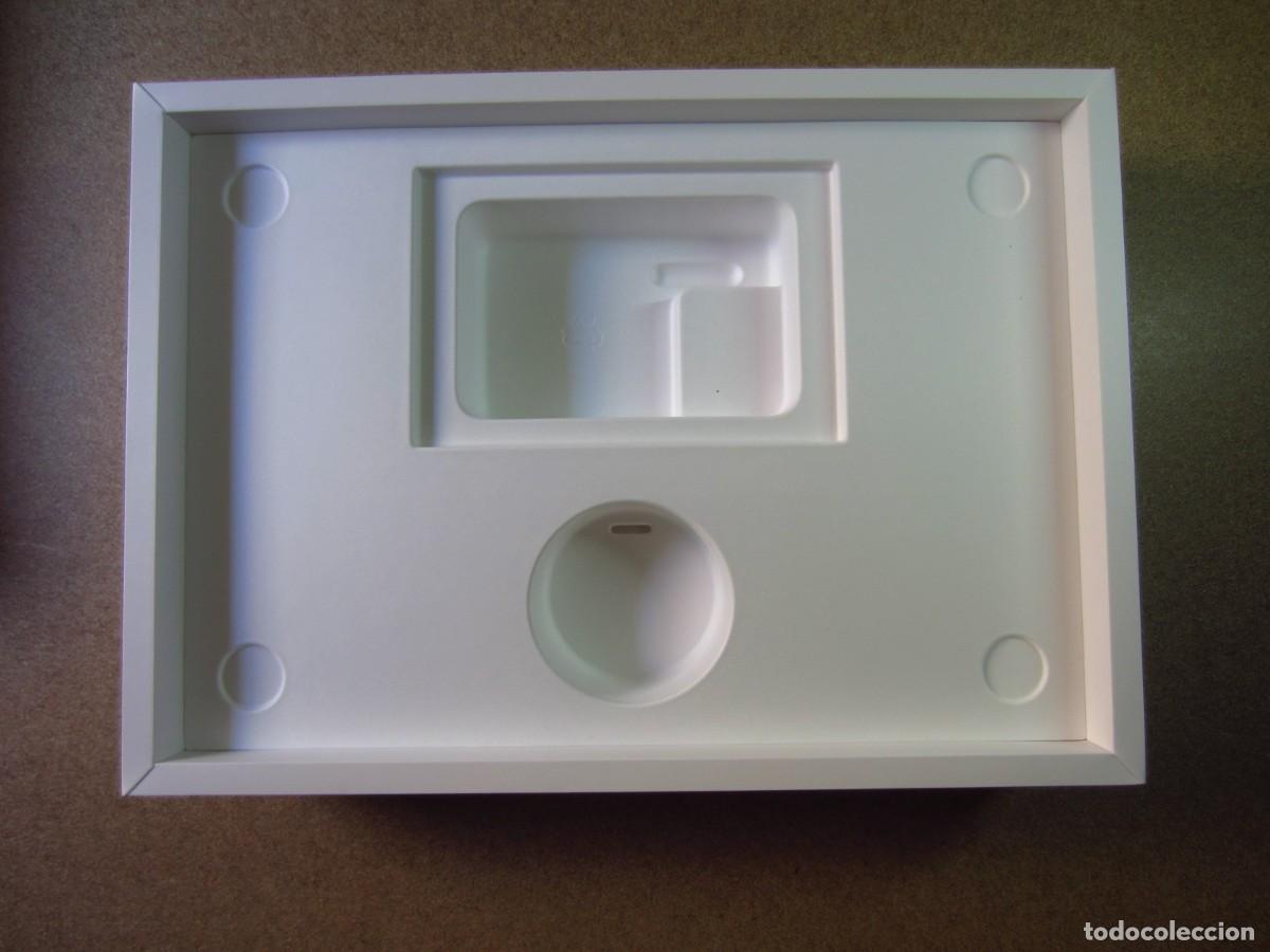 Segunda mano: CAJA VACIA MacBook Pro 13 inch Model A2289 Plata (Silver) - Foto 4