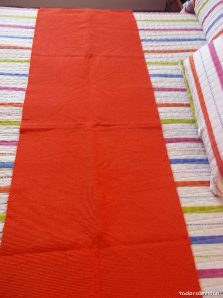 Segunda mano: CUBRE MESA DE ALGODON COLOR NARANJA - Foto 1