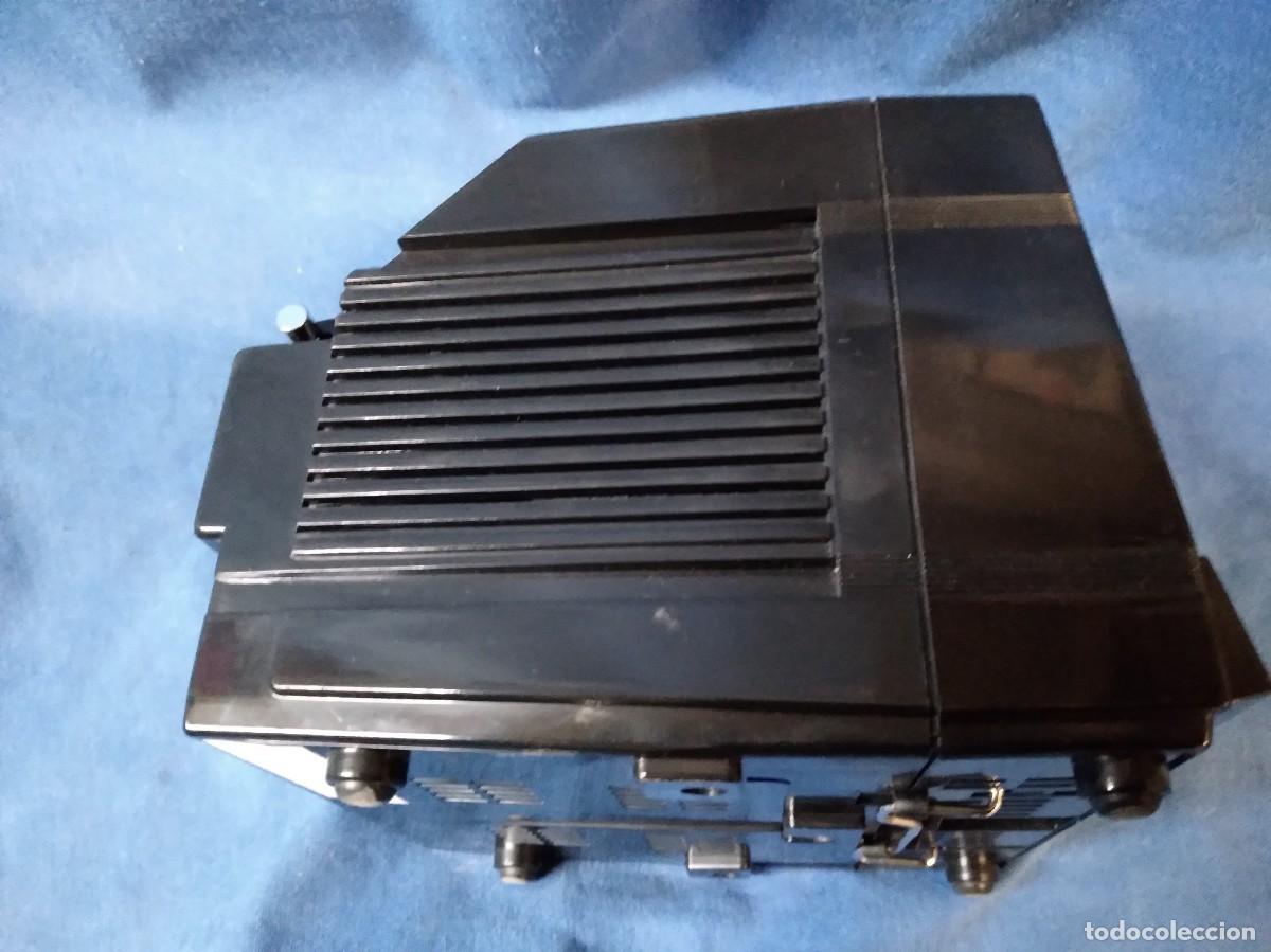 Segunda mano: MINI TELEVISION CON RADIO MARCA SILVANO - Foto 3