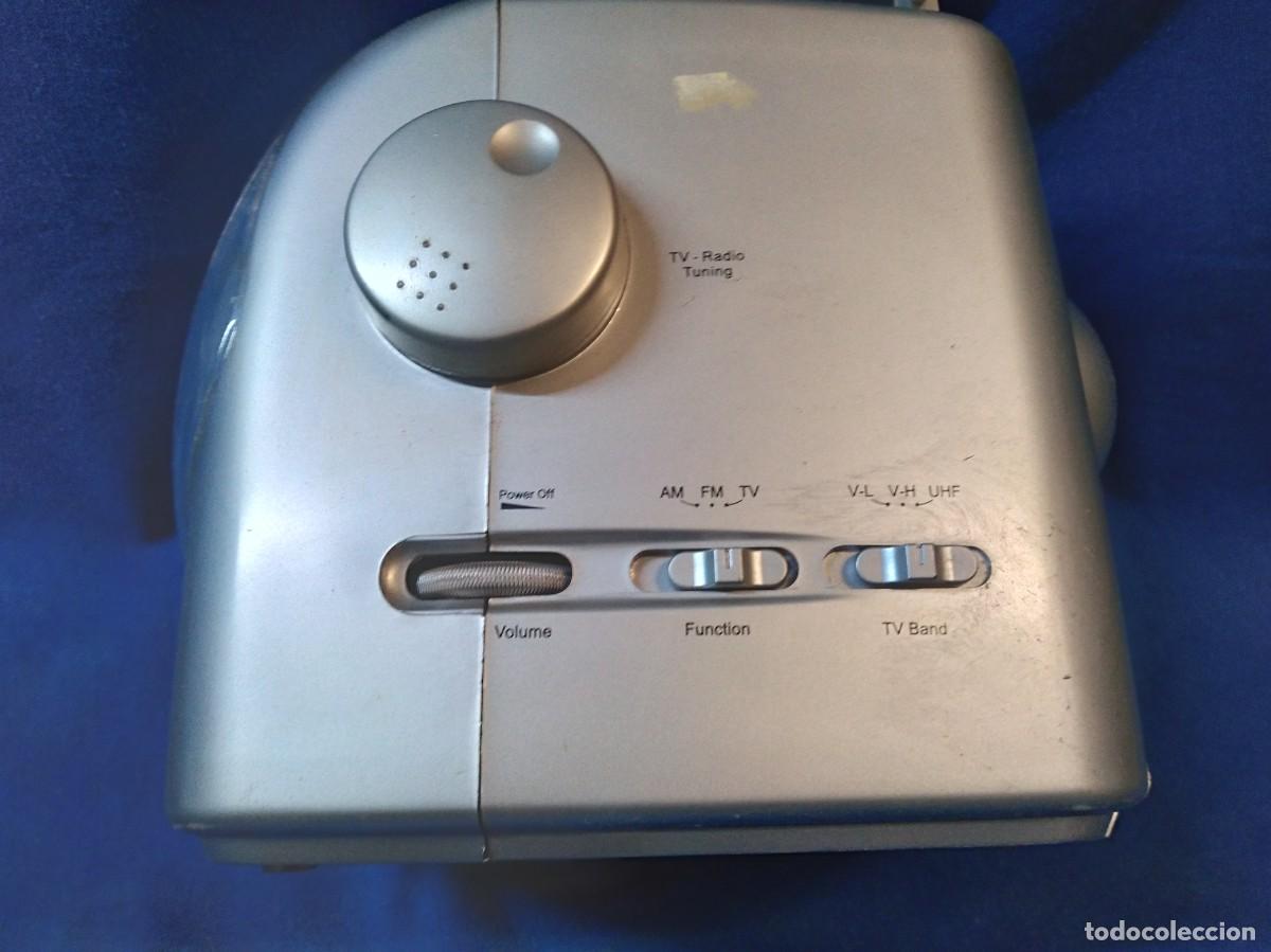 Segunda mano: MINI TELEVISION CON RADIO MARCA GINGO BILOBA - Foto 2