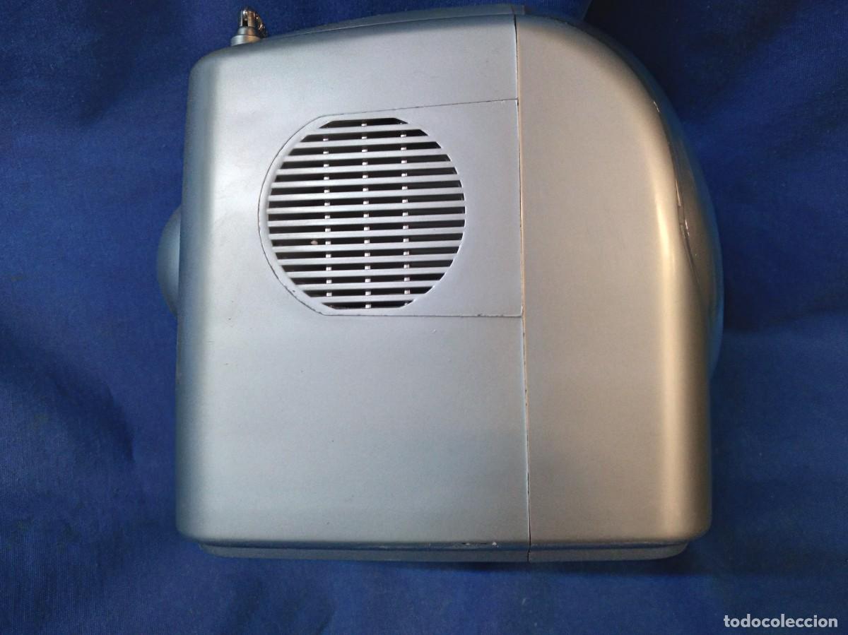 Segunda mano: MINI TELEVISION CON RADIO MARCA GINGO BILOBA - Foto 5