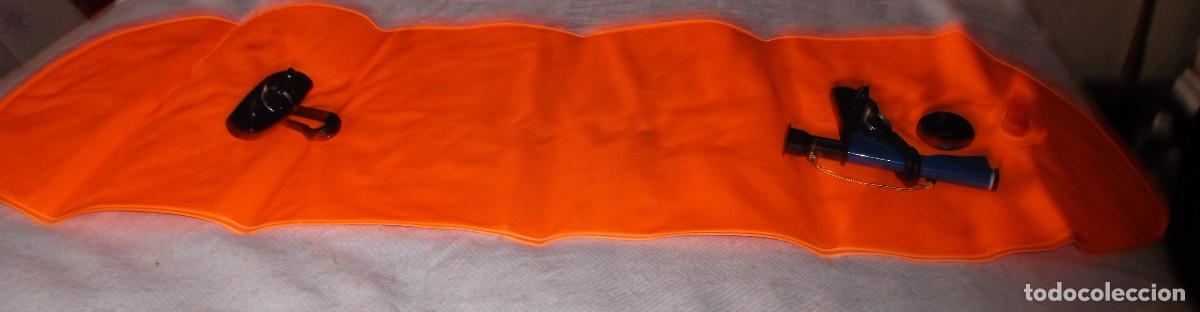 Segunda mano: mini colchoneta para playa o piscina forma tabla de surf - Foto 2