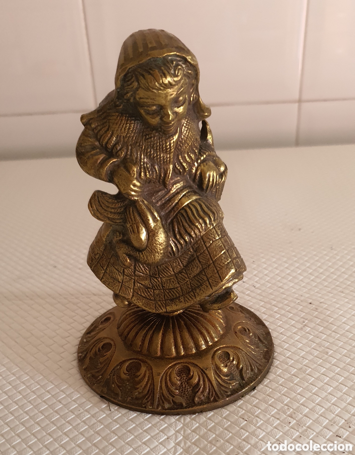 Segunda mano: Figura de mujer decorativa - Foto 1