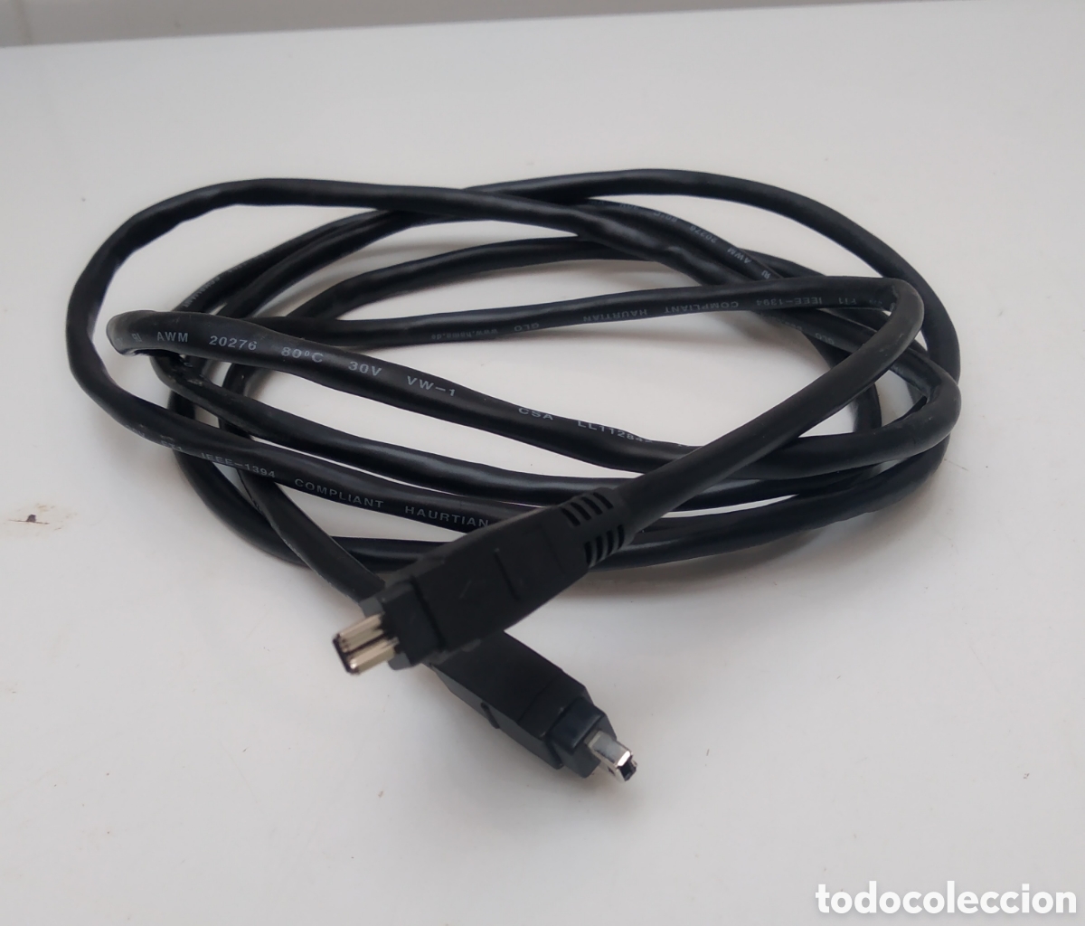 Segunda mano: Cable fireWire para pc/Mac 1394a Plug - Foto 2