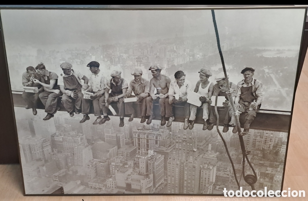 Segunda mano: Cuadro l&aacute;mina trabajadores viga - Foto 2