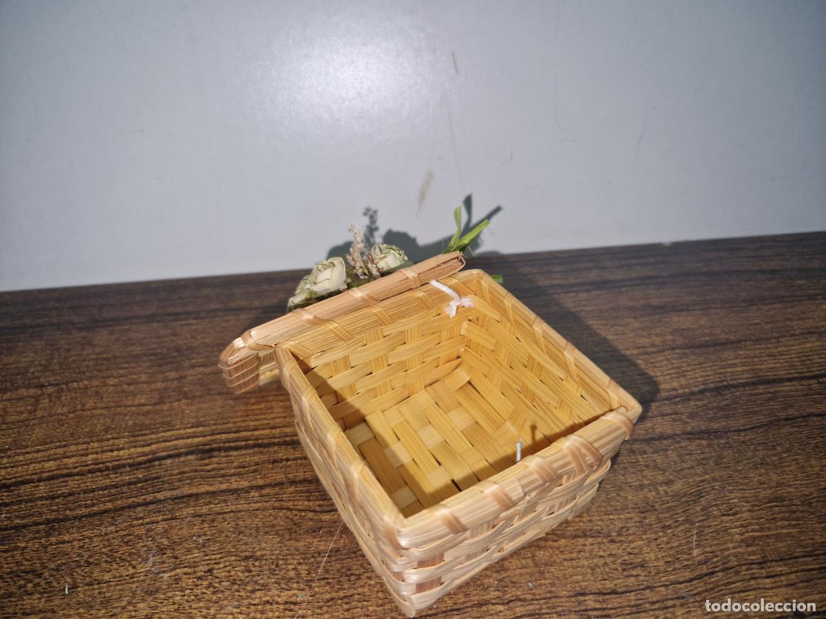 Segunda mano: BONITO COFRE TEJIDO DE MIMBRE. - Foto 2