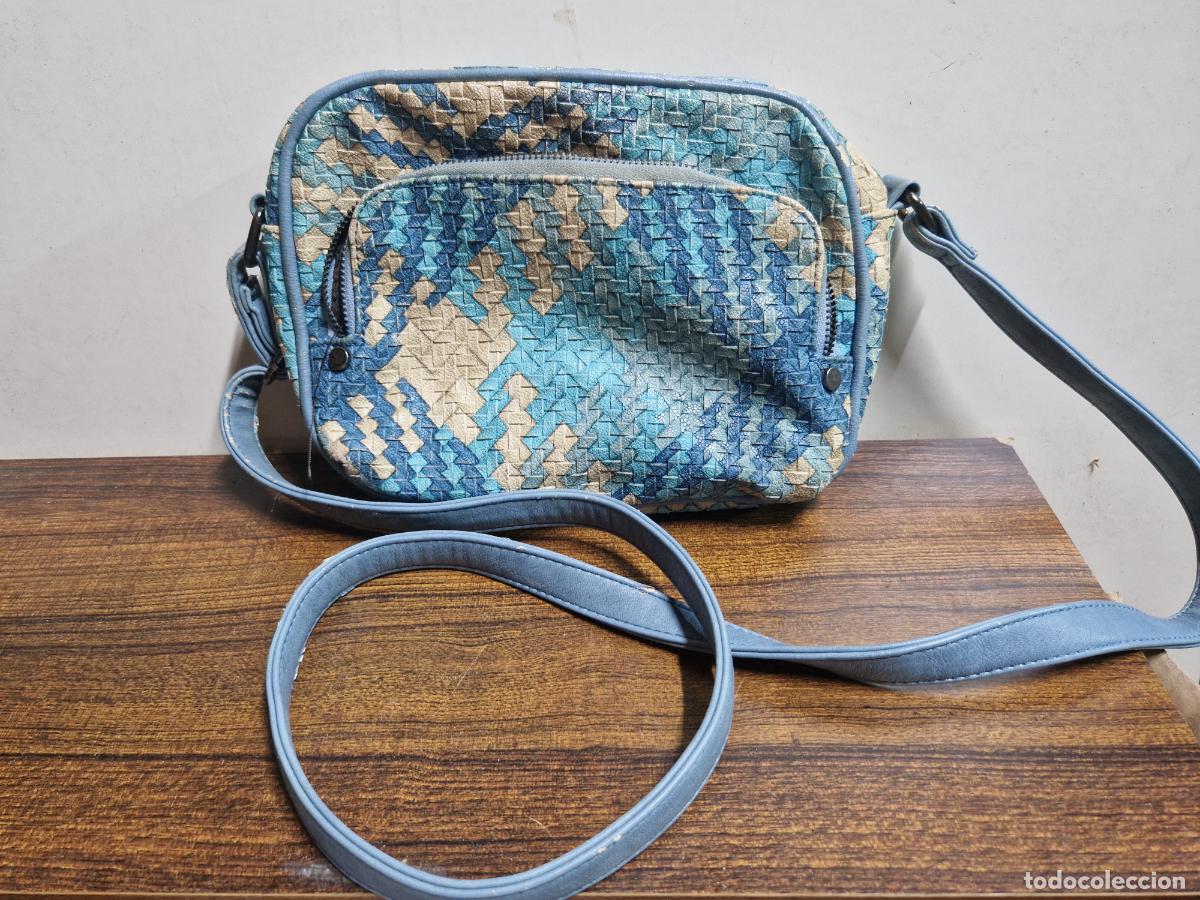 Segunda mano: BONITO BOLSO PARA DAMA. COLOR AZUL - Foto 2