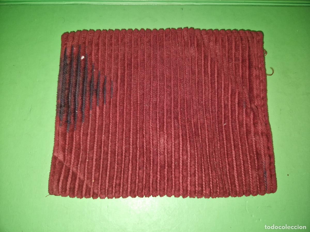 Segunda mano: BONITA CARTUCHERA VINOTINTO. - Foto 2