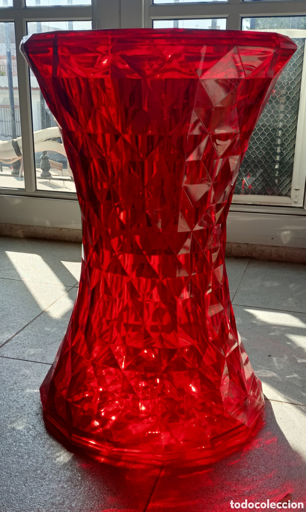 Segunda mano: Taburete STONE. Marcel Wanders, Kartell. Dise&ntilde;o italiano - Foto 1