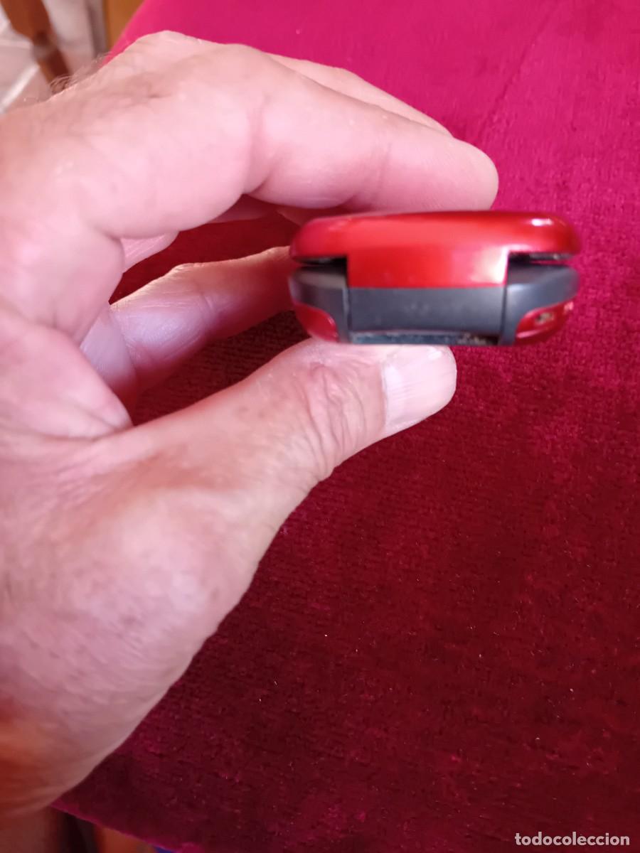 Segunda mano: M&oacute;vil Alcatel OT-222 sin cargador - Foto 5