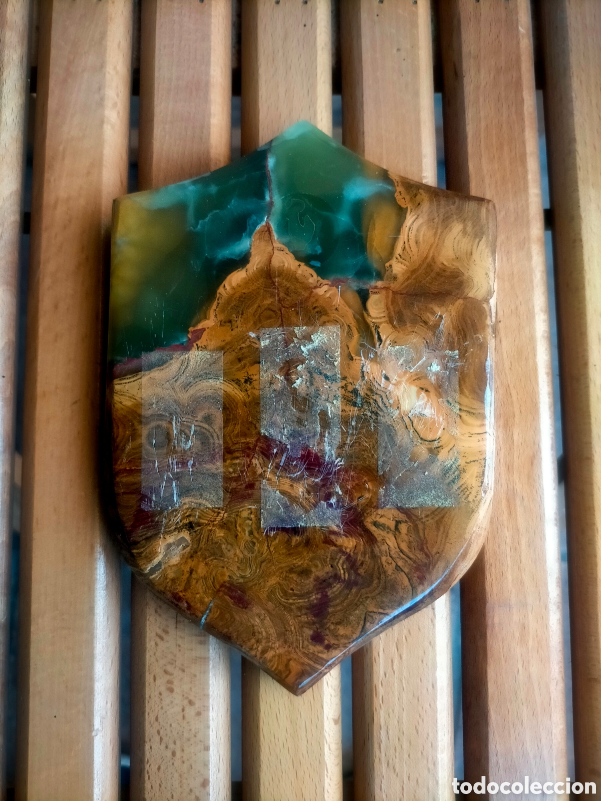 Segunda mano: PIEDRA ESCUDO PARA COLGAR TROFEO. JJ - Foto 4