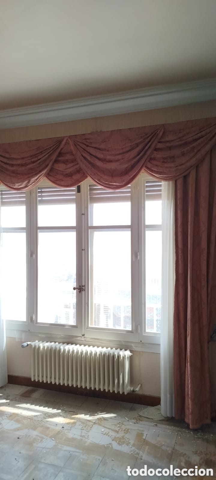 Segunda mano: Juego Cortinas con ca&iacute;das tipo Swag - Foto 3