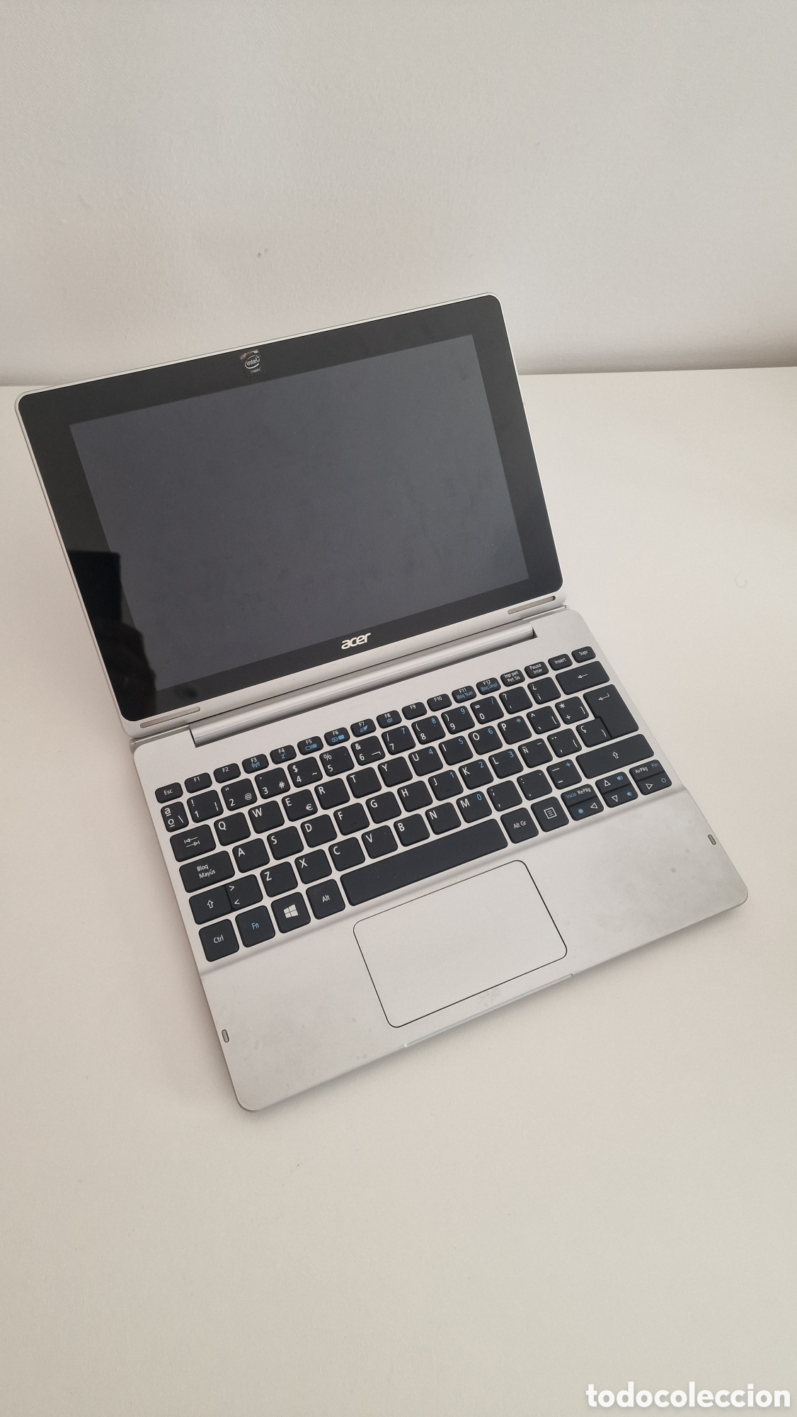 Segunda mano: Port&aacute;til/Tablet - Acer Aspire Switch 10 - Foto 2