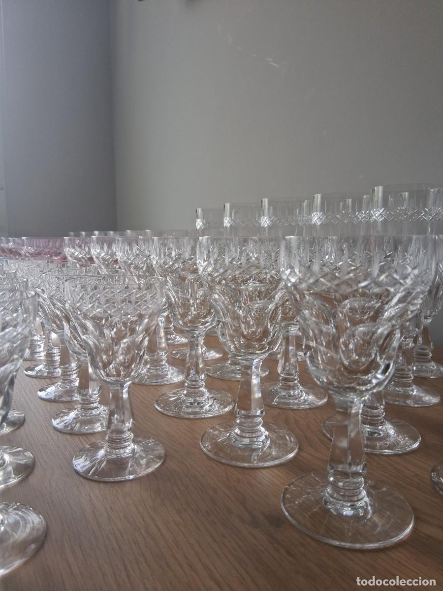 Segunda mano: Cristaler&iacute;a completa de 60 copas con 2 jarras - Foto 19
