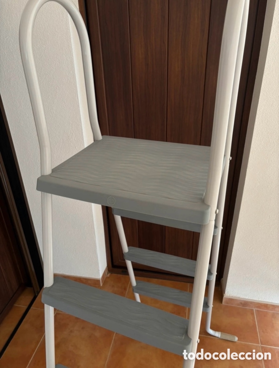 Segunda mano: Escalera de piscina en subasta - Foto 3