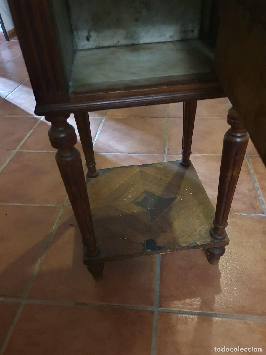 Segunda mano: Mesita de noche madera y marmol - Foto 3