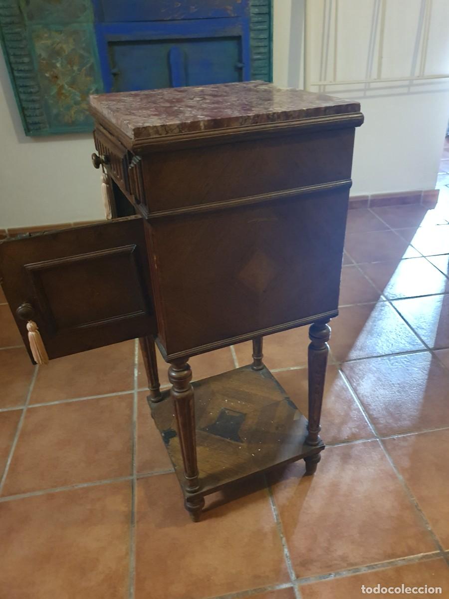 Segunda mano: Mesita de noche madera y marmol - Foto 7