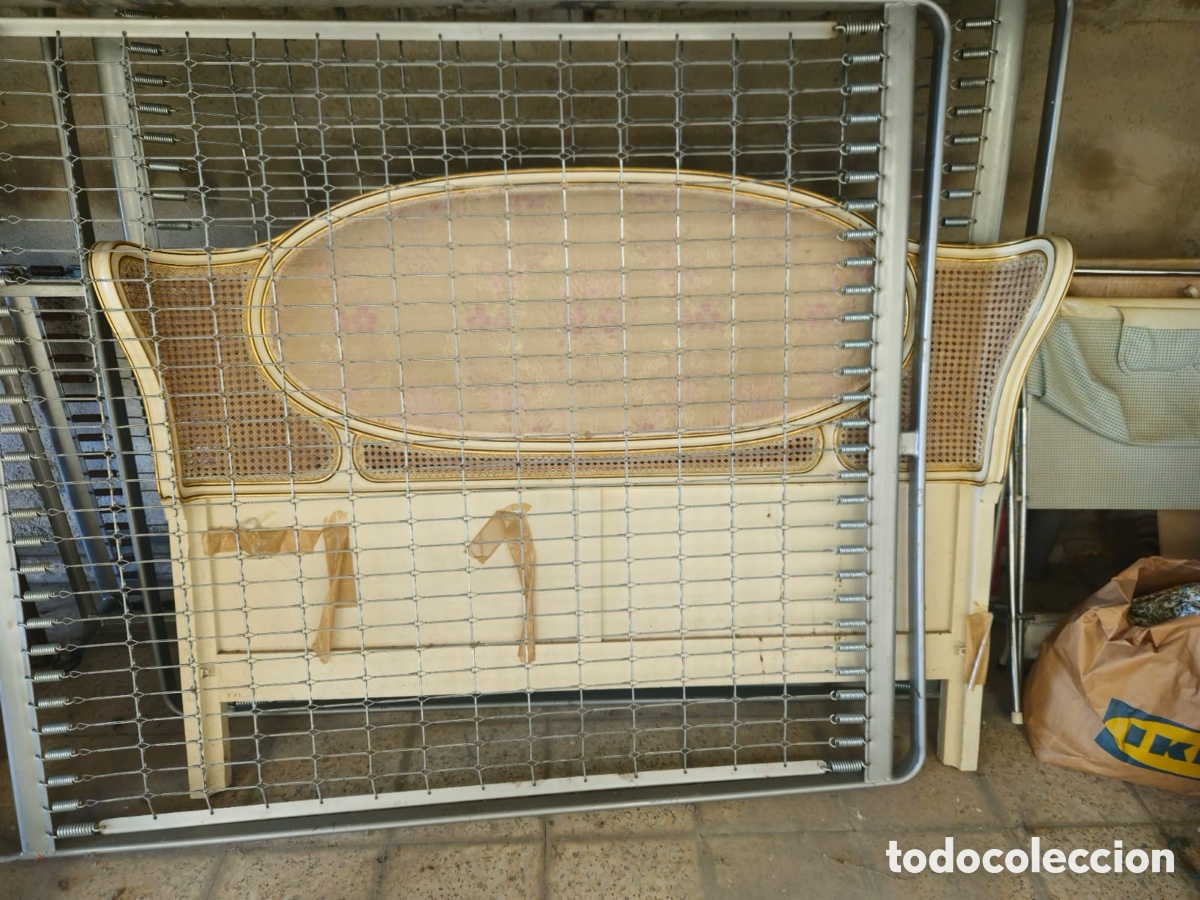Segunda mano: Cama de matrimonio estilo Luis XV - Foto 1