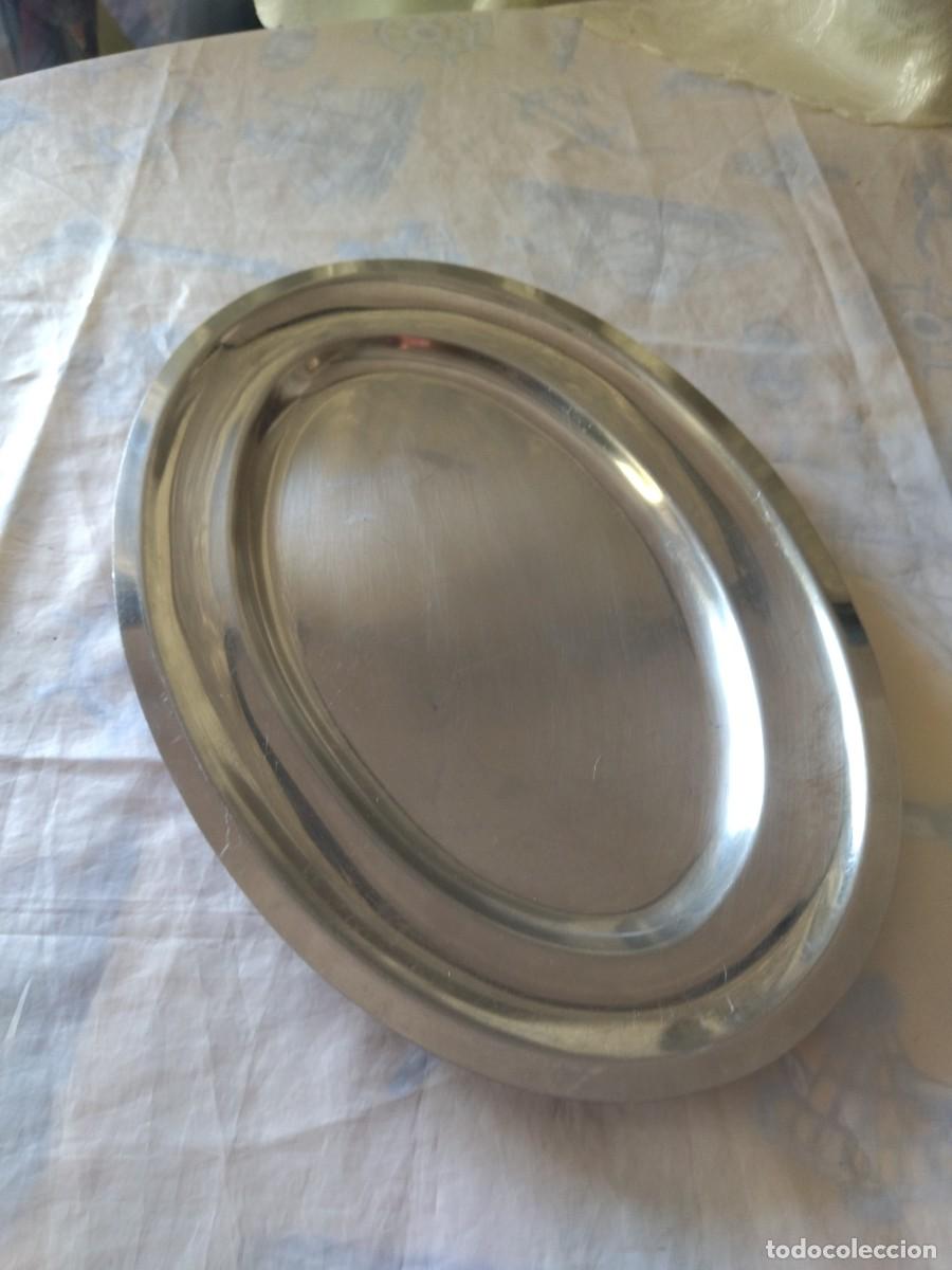 Segunda mano: Bandeja oval de acero inoxidable. - Foto 4