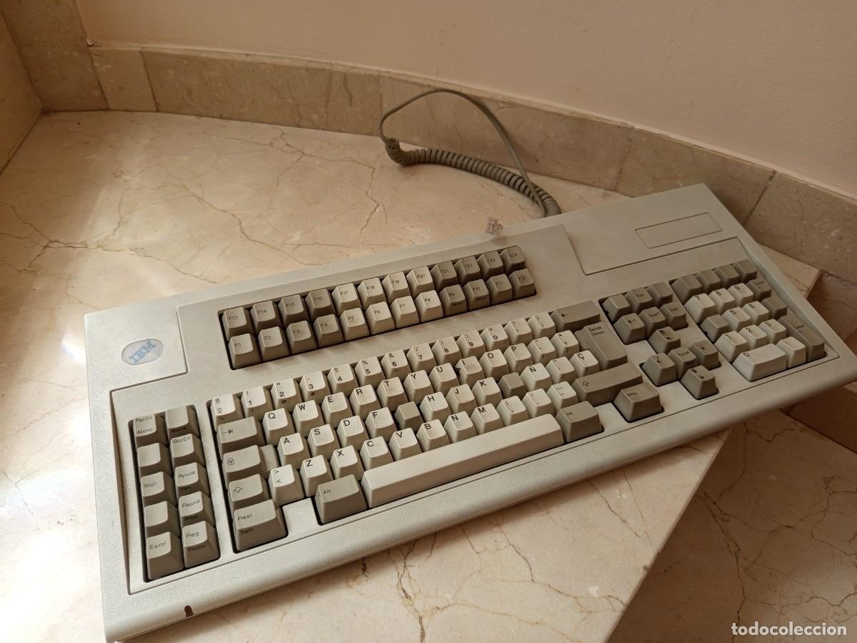 Segunda mano: Antiguo teclado IBM. A&ntilde;o 1999. Funcion perfectamente! - Foto 2