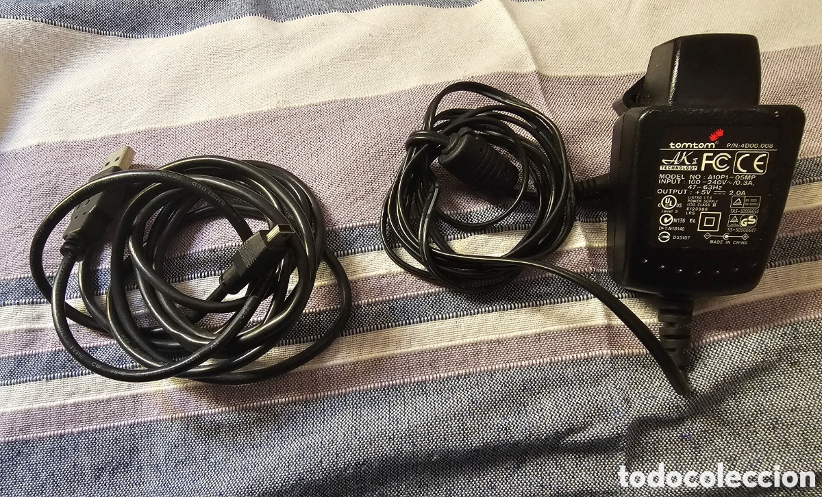 Segunda mano: TomTom GO GPS con accesorios originales, funda y cargador - Foto 7