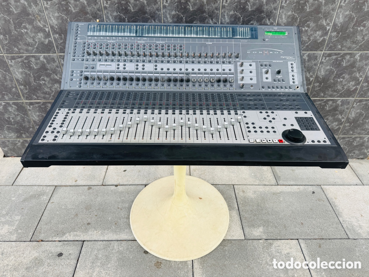 Segunda mano: Digidesign Control 24 Mesa mezclas - Foto 1