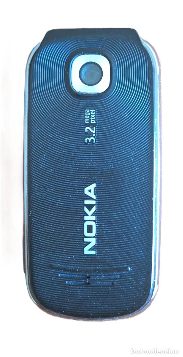 Segunda mano: M&oacute;vil Nokia 7230 con cargador y bater&iacute;a - Foto 2