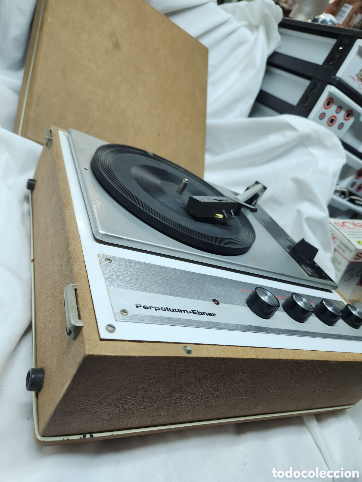 Segunda mano: ANTIGUO TOCADISCOS PERPETUUM EBNER PE-320T. PARA REPARAR. - Foto 4