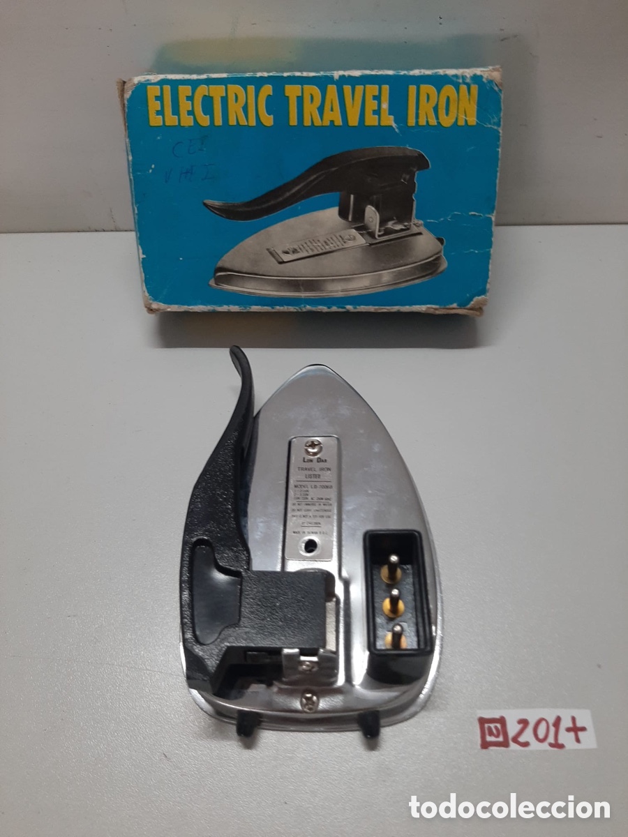 Segunda mano: Antigua plancha el&eacute;ctrica de Viaje - Foto 1