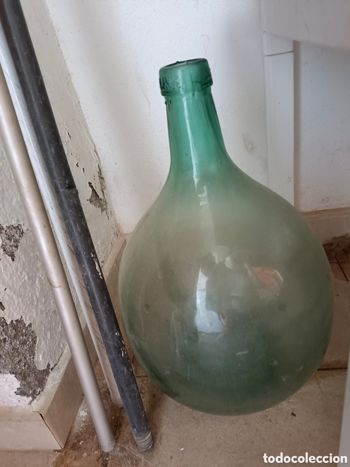 Segunda mano: Botella verde 8 litros Damajuana - Foto 1