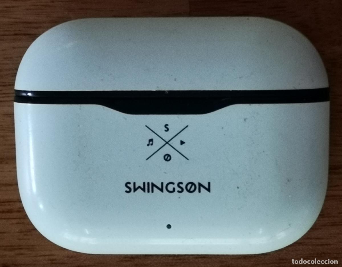 Segunda mano: CAJA CARGADOR Y PORTA AURICULARES SWINGSON - Foto 1