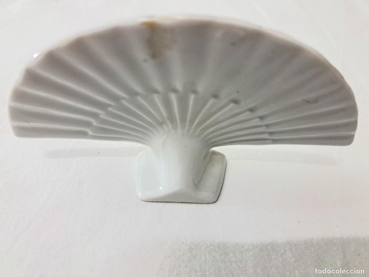 Segunda mano: Abanico de cer&aacute;mica - Recuerdo de Teruel - Foto 2