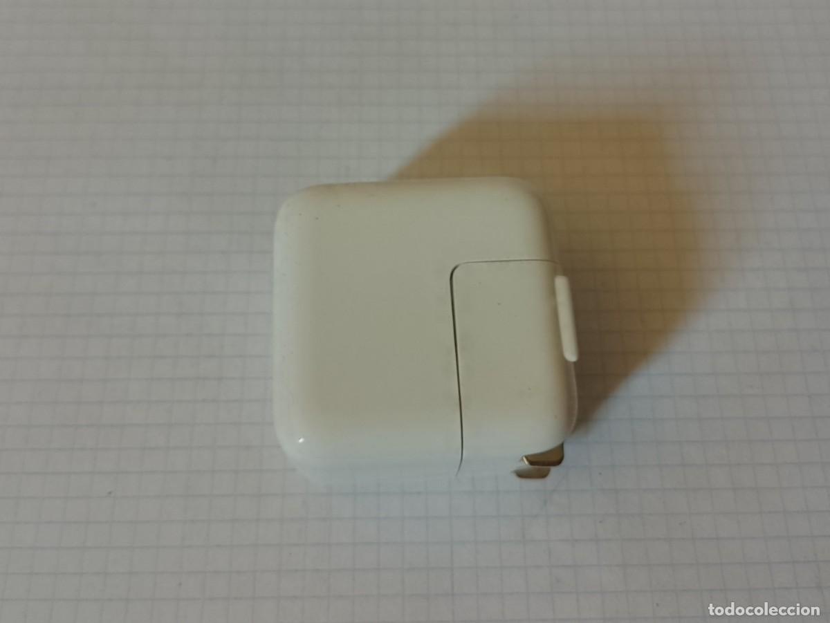 Segunda mano: Cargador adaptado a enchufe antiguo - Foto 1