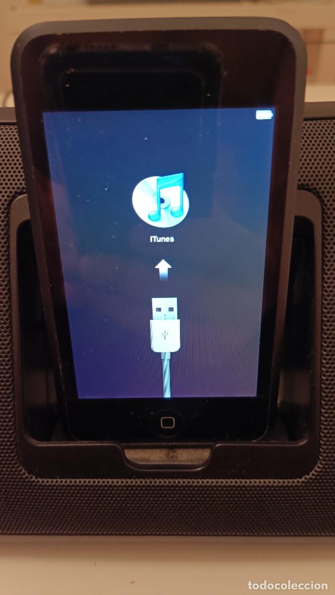 Segunda mano: Ipod Touch 2a Gen 8G+ Altavoz logitech - Foto 2