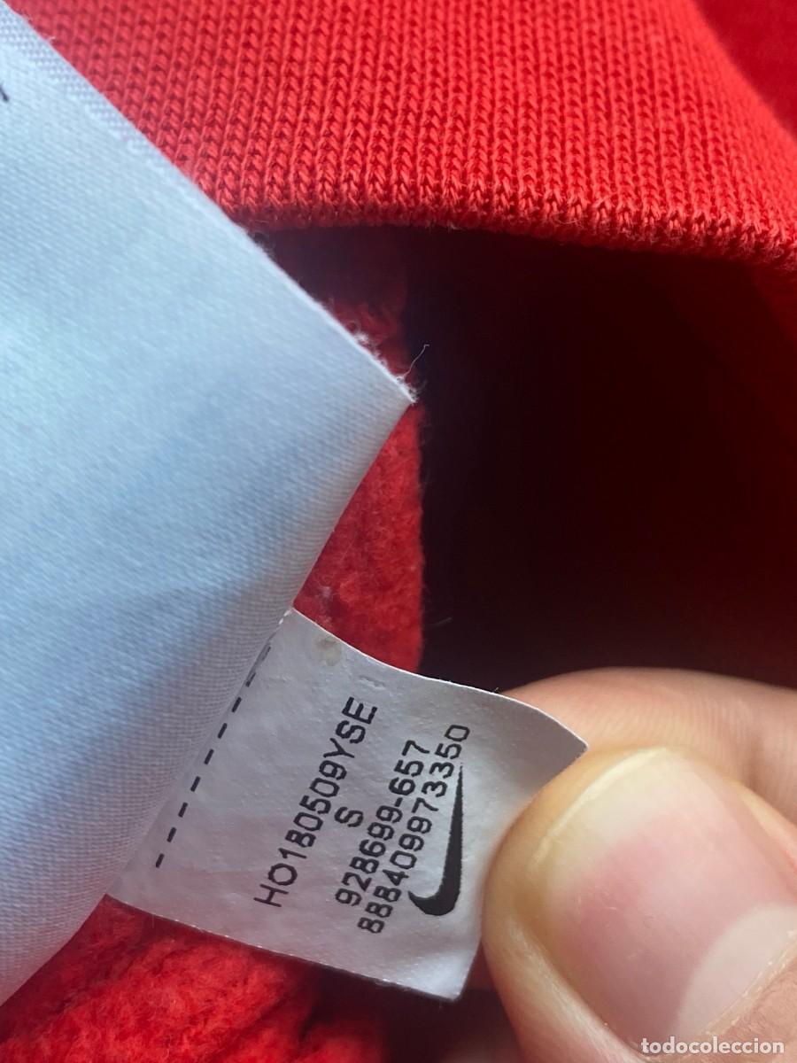Segunda mano: Sudadera Nike S Roja ORIGINAL env&iacute;o econ&oacute;mico - Foto 5