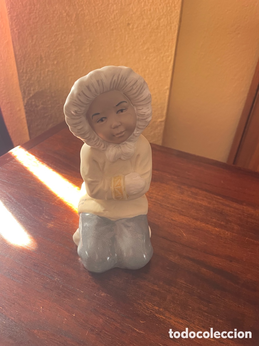 Segunda mano: Figura esquimal marca Nao - Foto 1