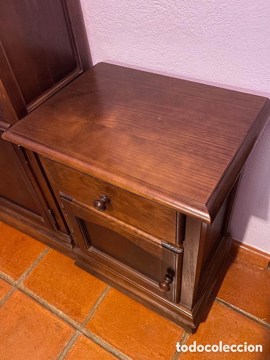 Segunda mano: Cabecero y mesilla de madera - Foto 2