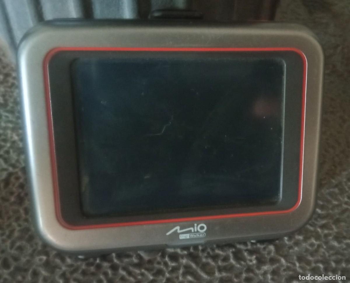 Segunda mano: GPS MIO DIGIWALKER C220 a&ntilde;o 2007 - Foto 1
