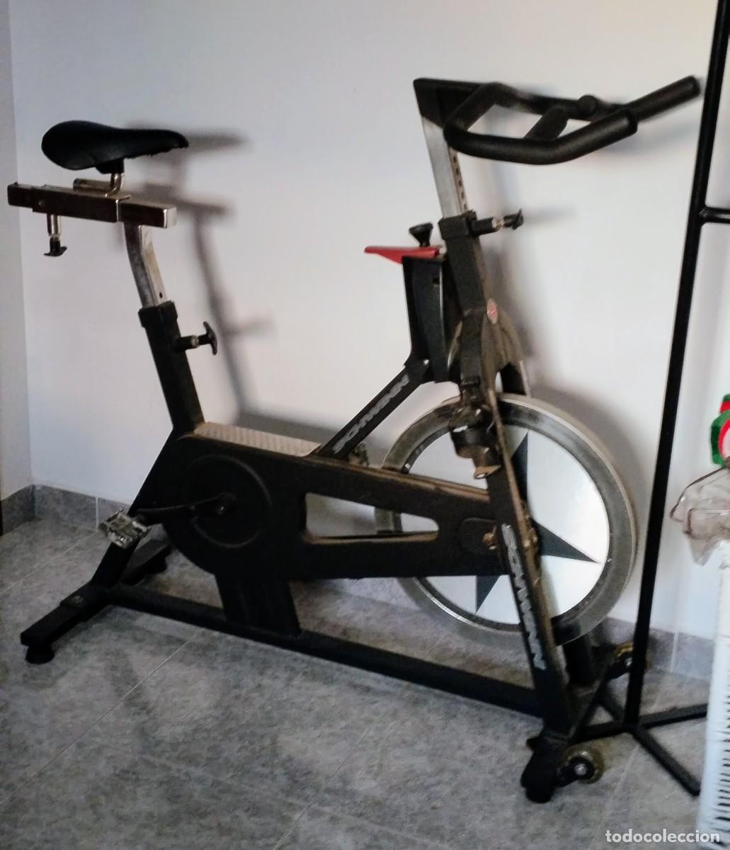 Segunda mano: BICICLETA EST&Aacute;TICA SCHWINN IC PRO - Foto 2